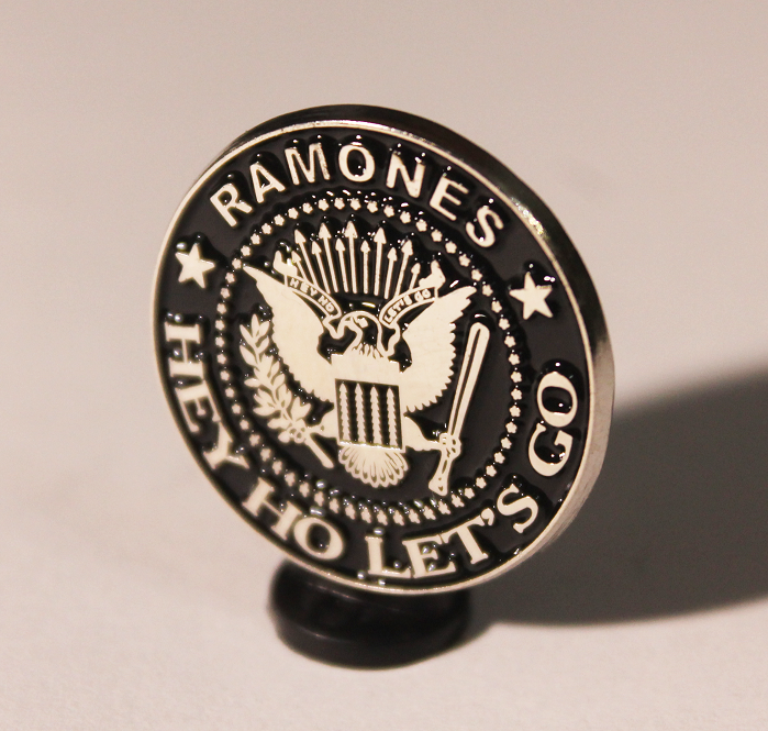 Ramones 25mm